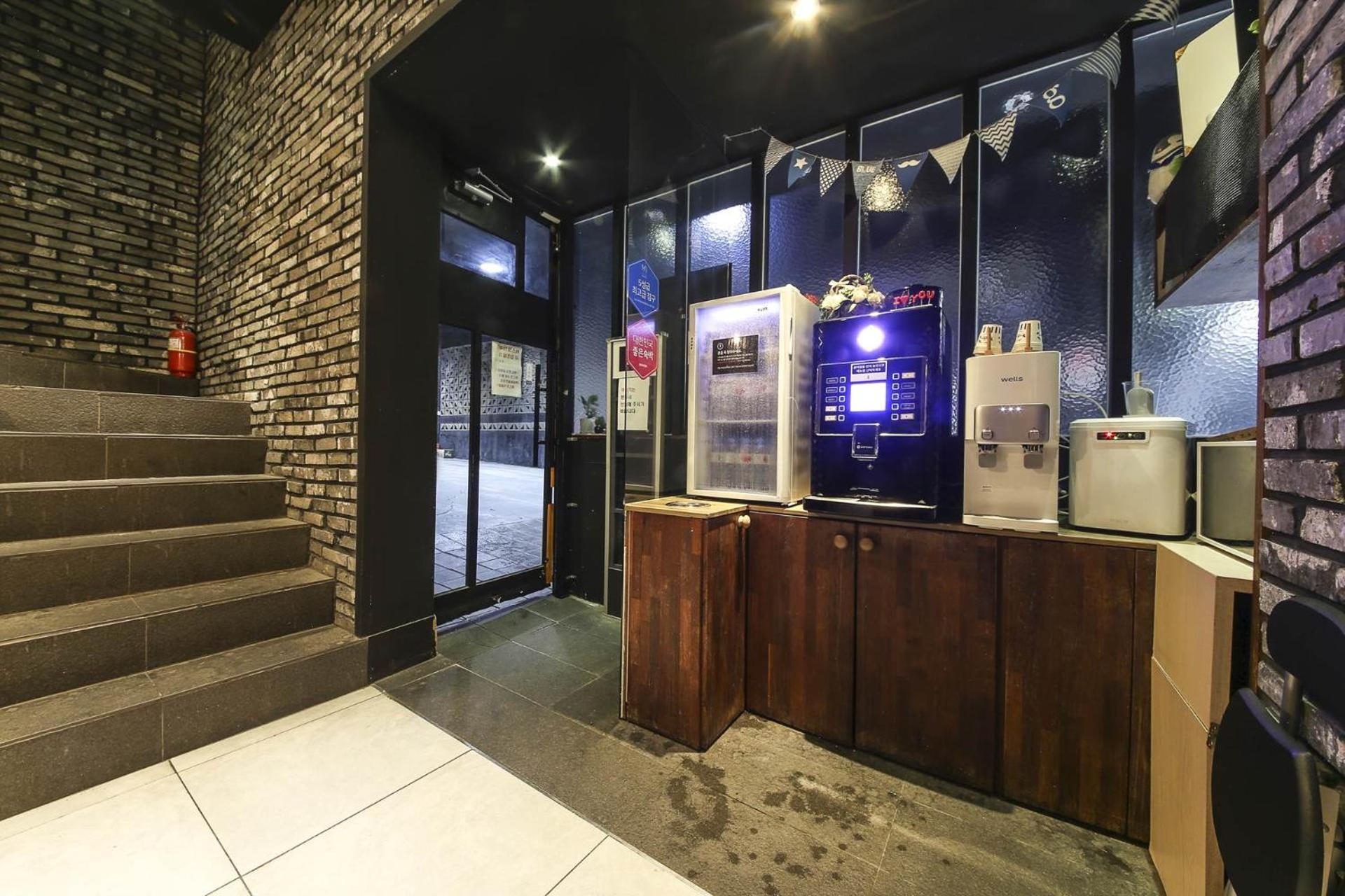 Hotel Yaja Sasang Terminal Puszan Kültér fotó