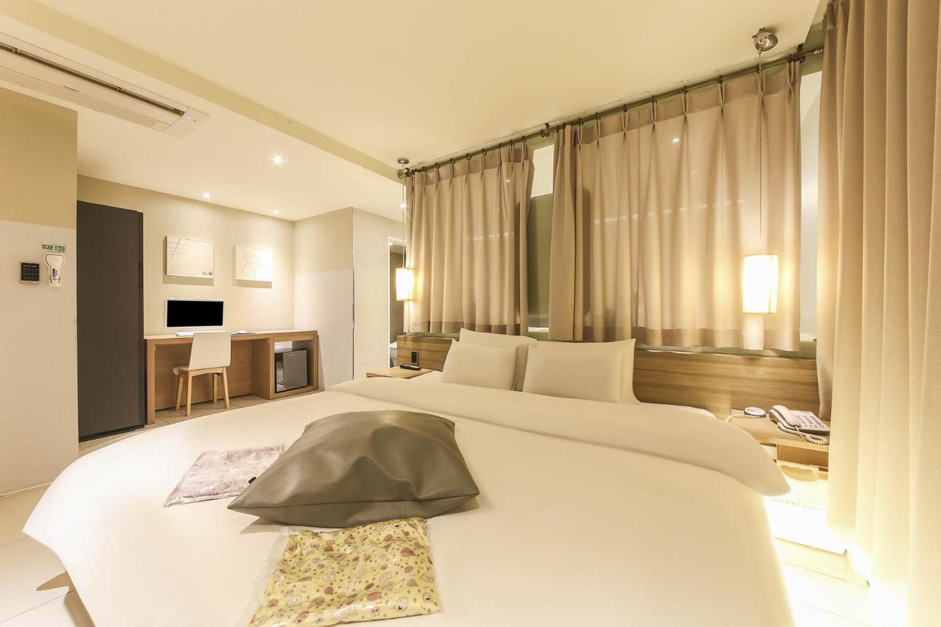 Hotel Yaja Sasang Terminal Puszan Kültér fotó