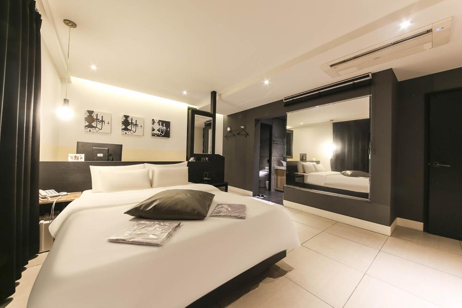 Hotel Yaja Sasang Terminal Puszan Kültér fotó