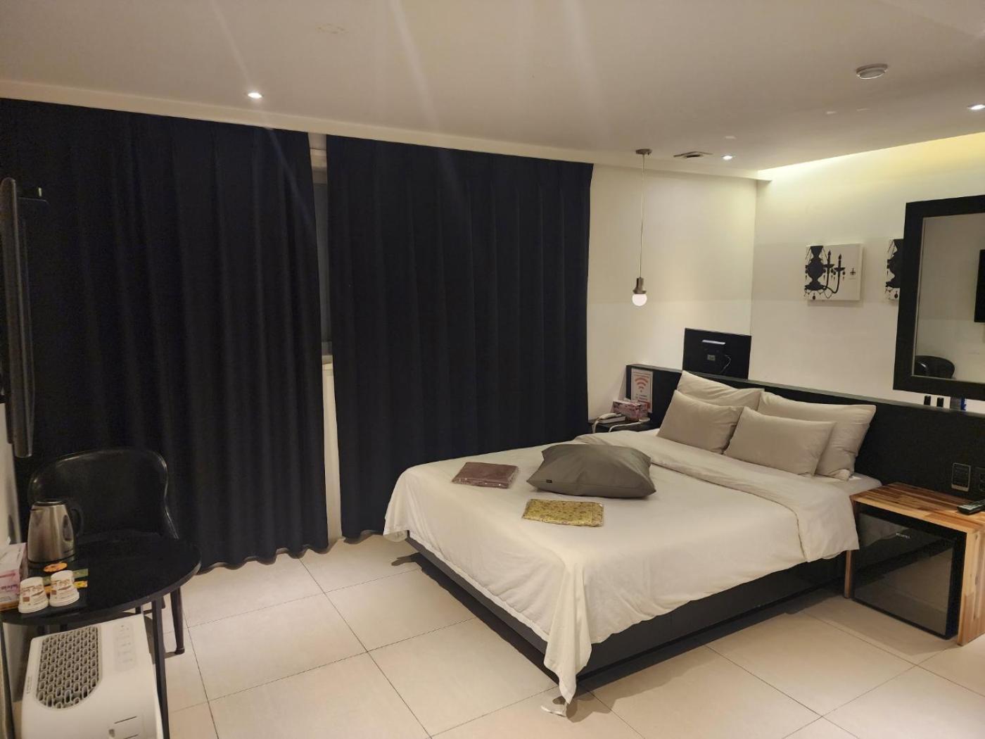 Hotel Yaja Sasang Terminal Puszan Kültér fotó