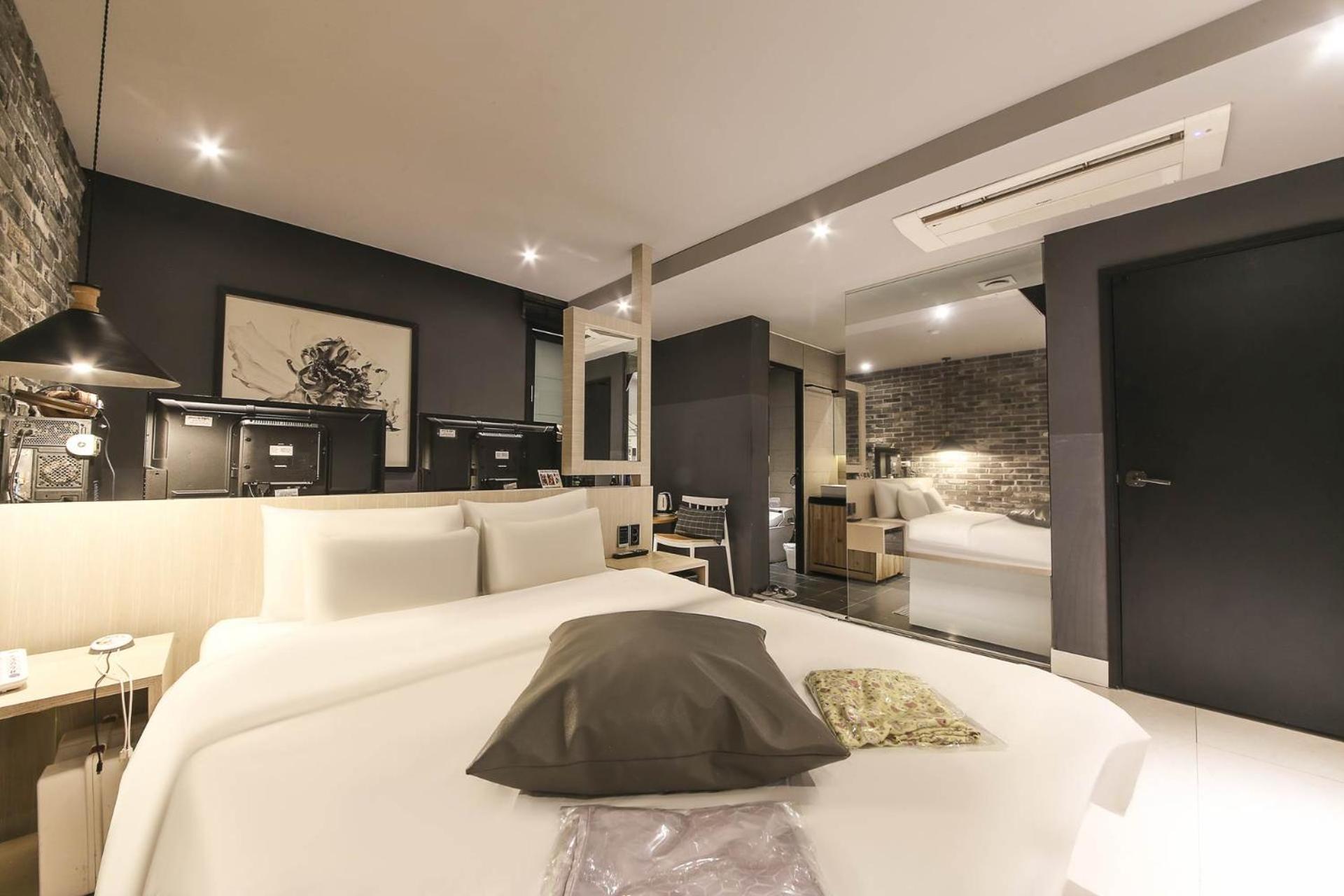Hotel Yaja Sasang Terminal Puszan Kültér fotó